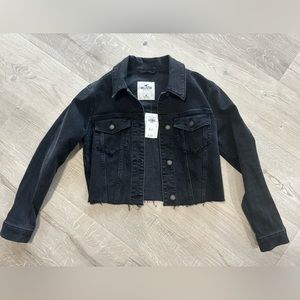 Women’s black jean Hollister jacket NWT size Medium